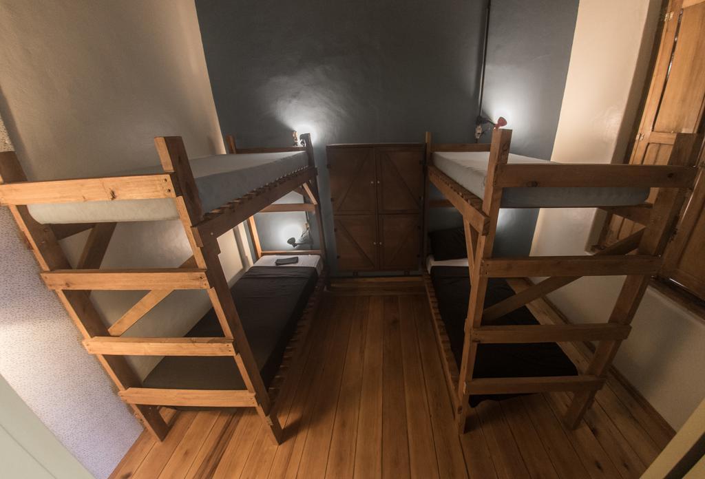 Frida Casa Hostel Пелотас Экстерьер фото