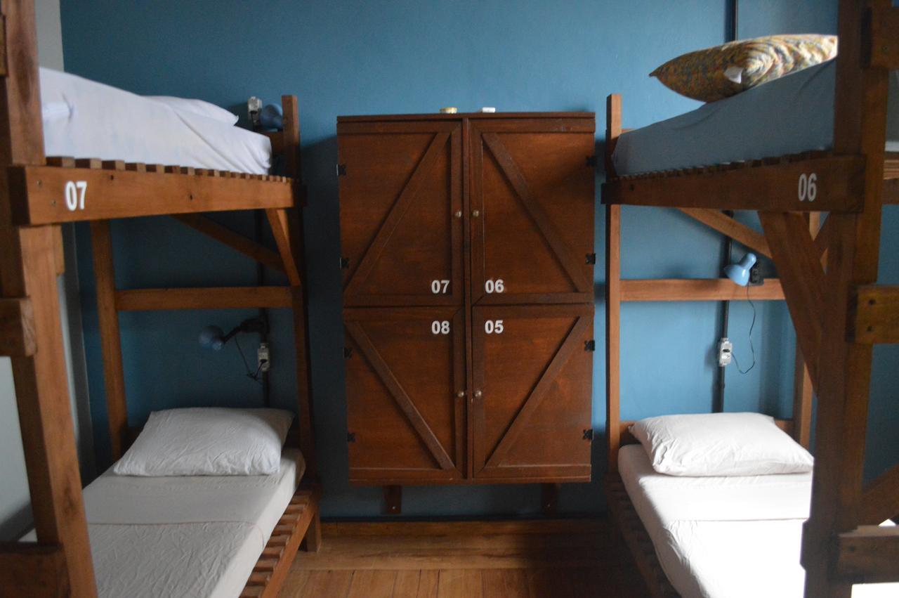Frida Casa Hostel Пелотас Экстерьер фото