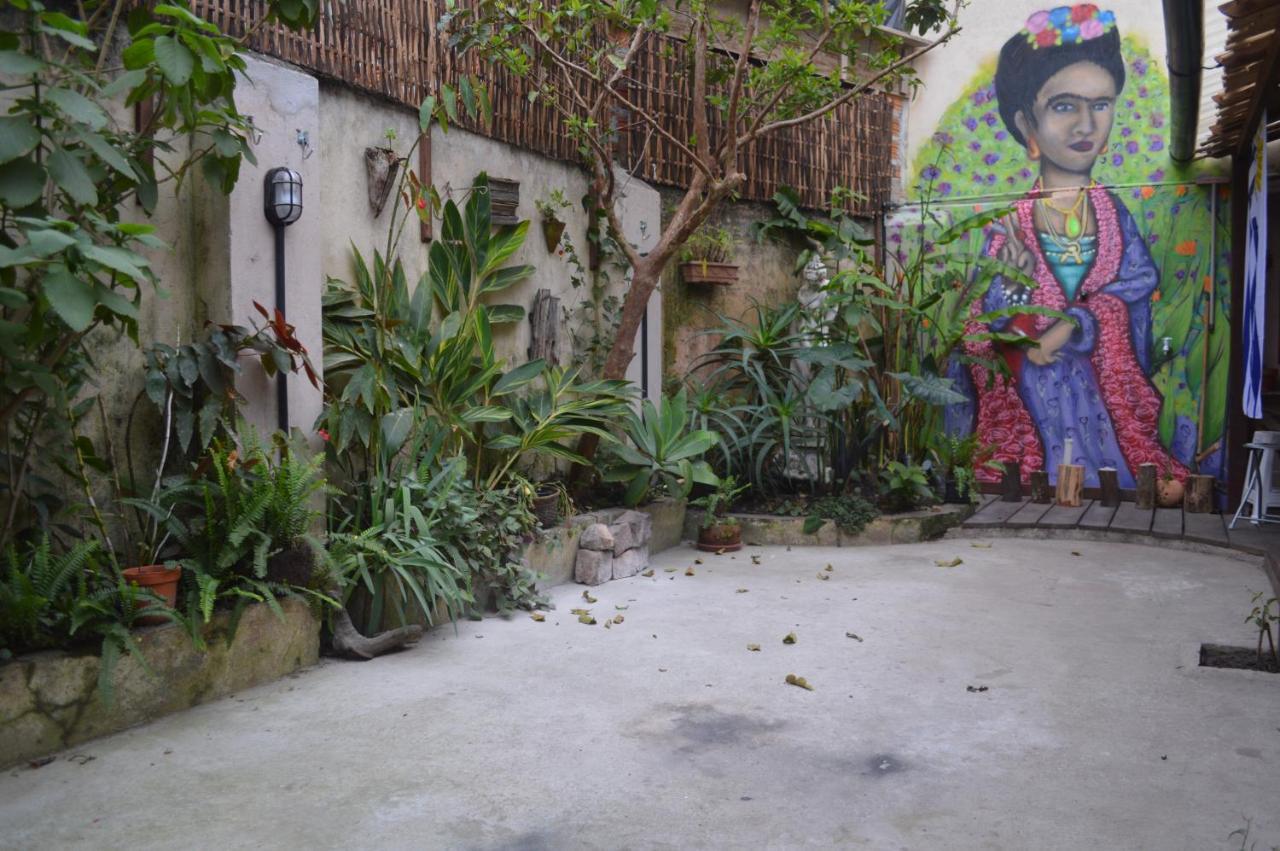 Frida Casa Hostel Пелотас Экстерьер фото