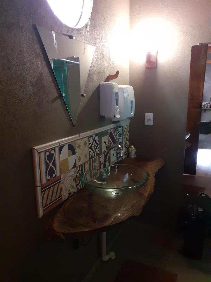 Frida Casa Hostel Пелотас Экстерьер фото